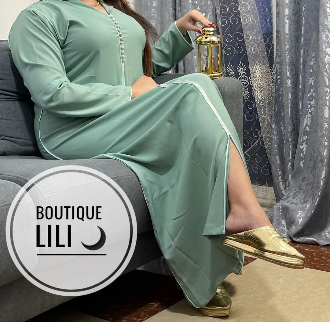 جلابة مغربية بالعقاد