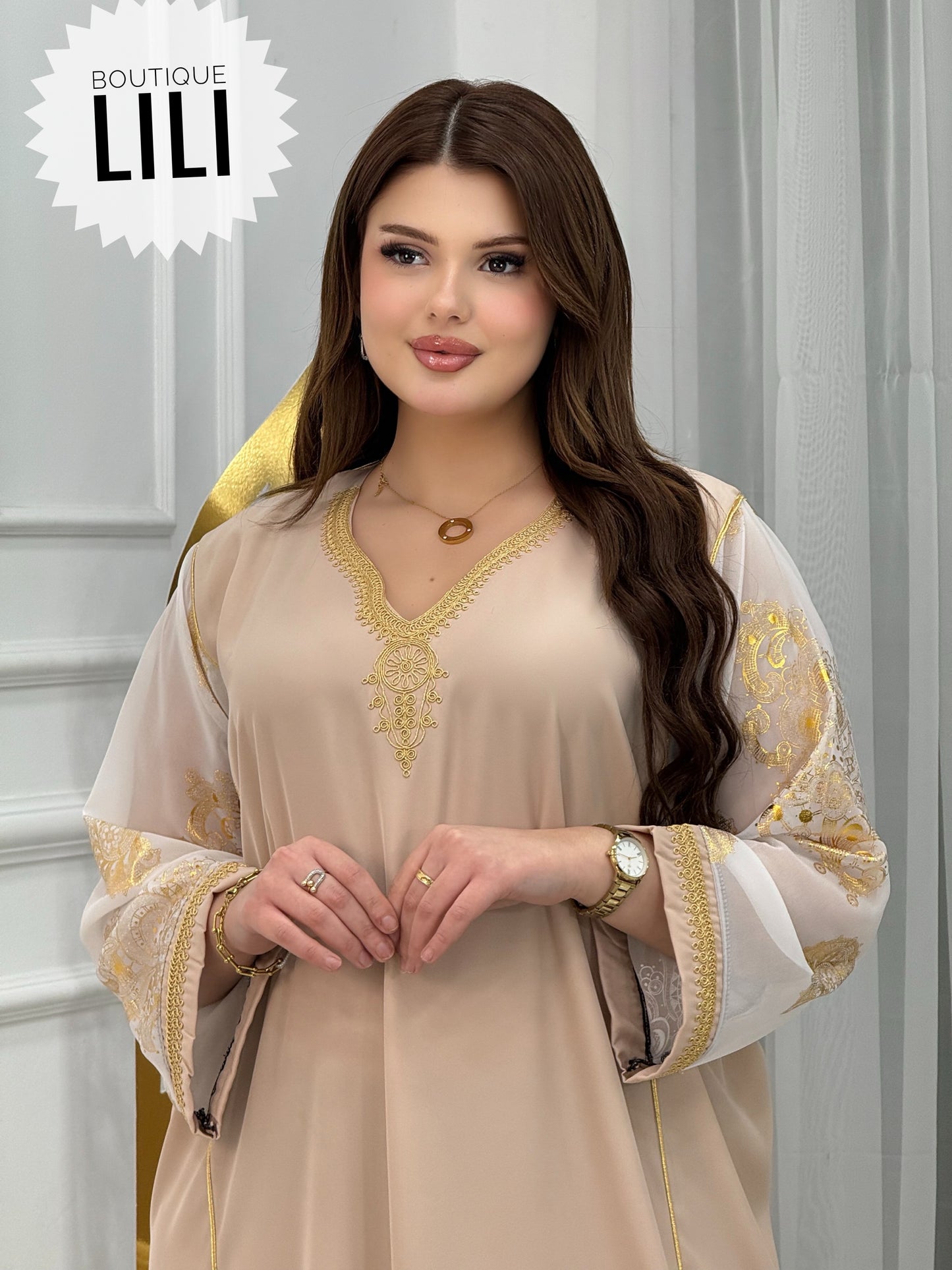 روب قمر robe d'hôtesse Deluxe