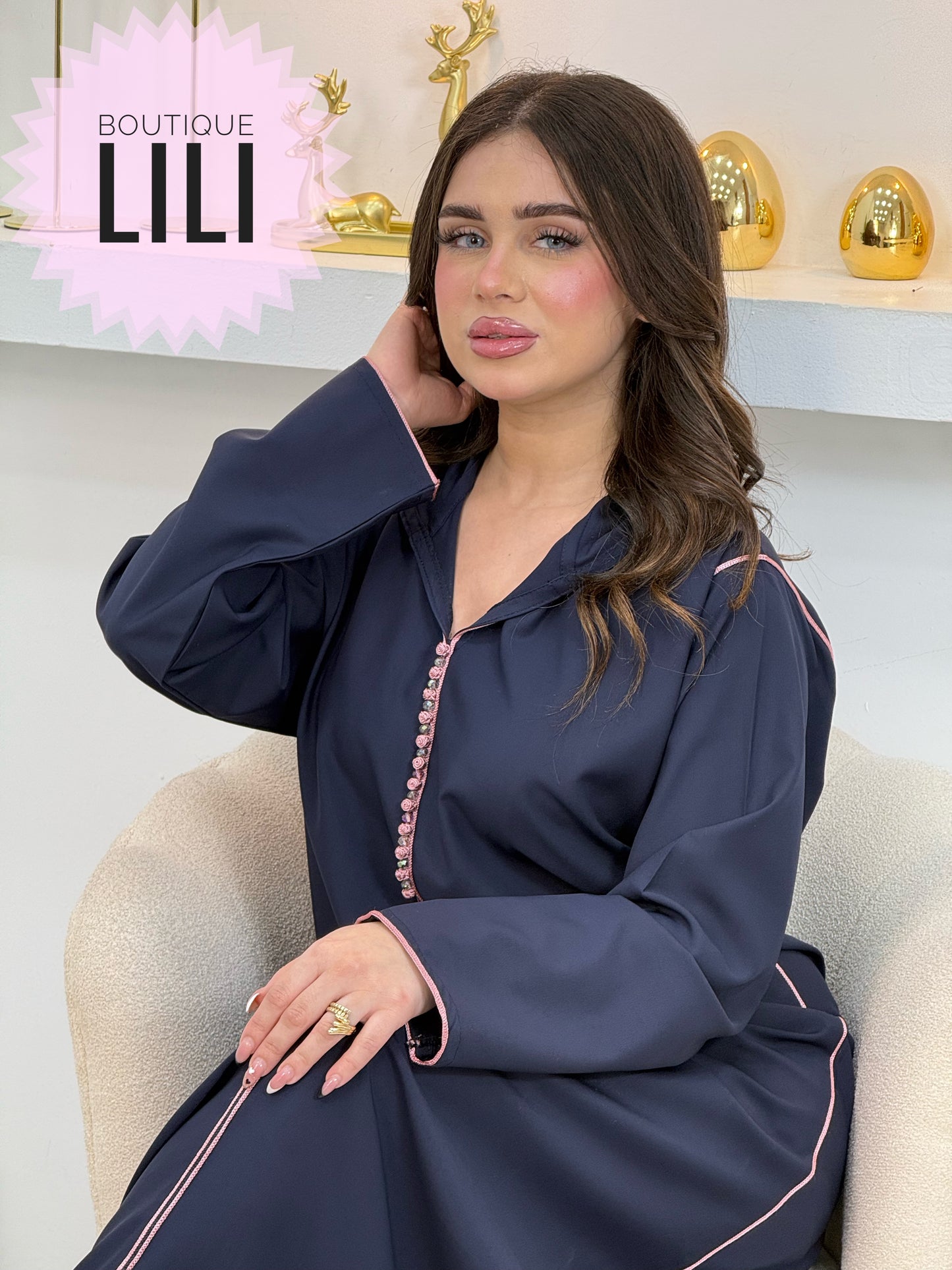 جلابة مغربية بالعقاد