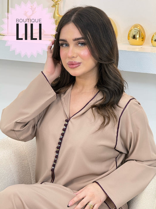 جلابة مغربية بالعقاد