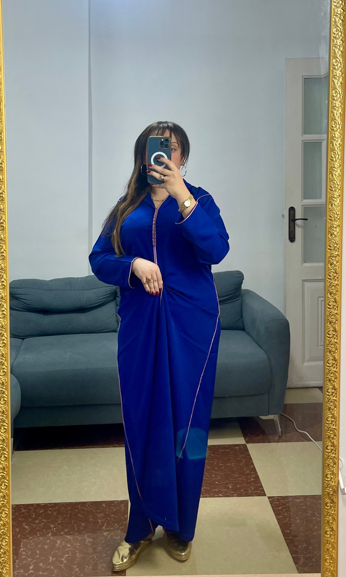 جلابة مغربية بالعقاد